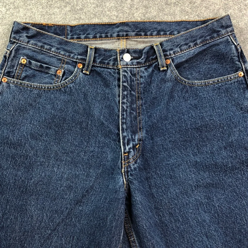 Levis levi mens